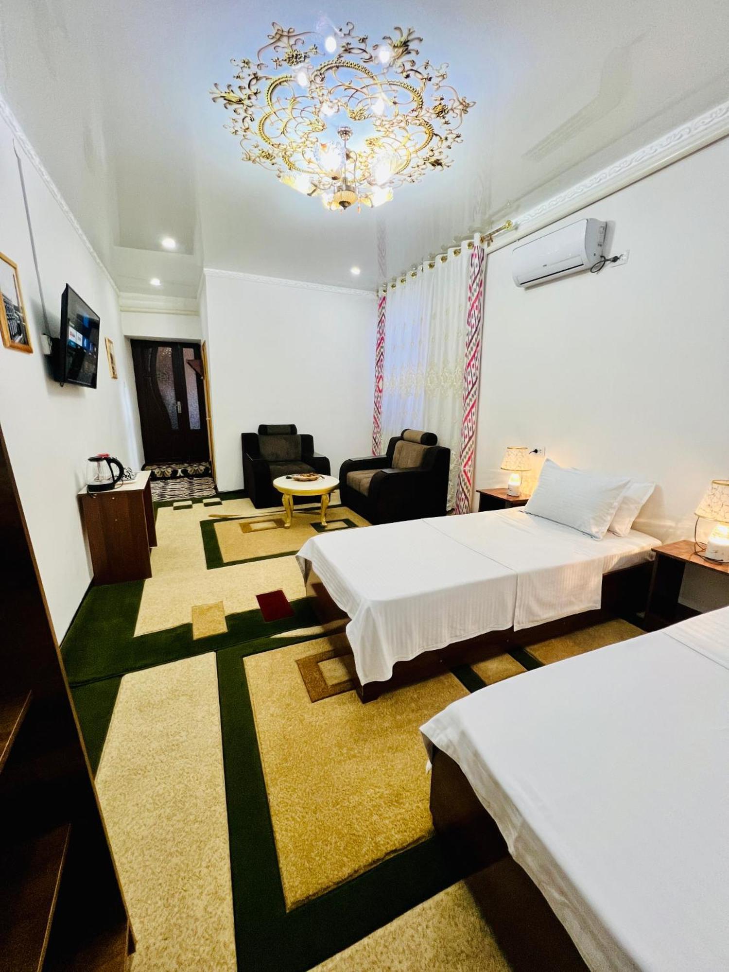 Gold Khiva Bed and Breakfast Buitenkant foto