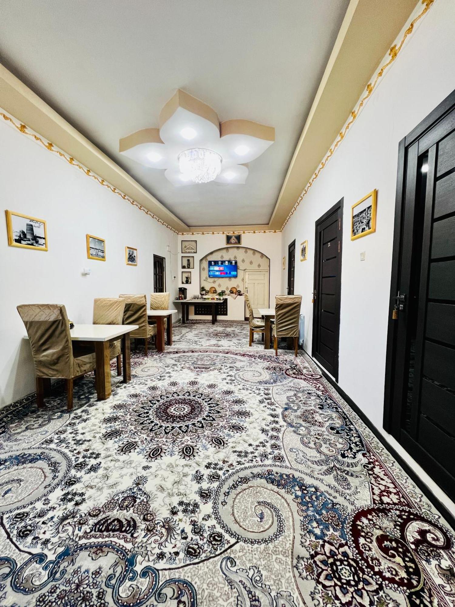 Gold Khiva Bed and Breakfast Buitenkant foto