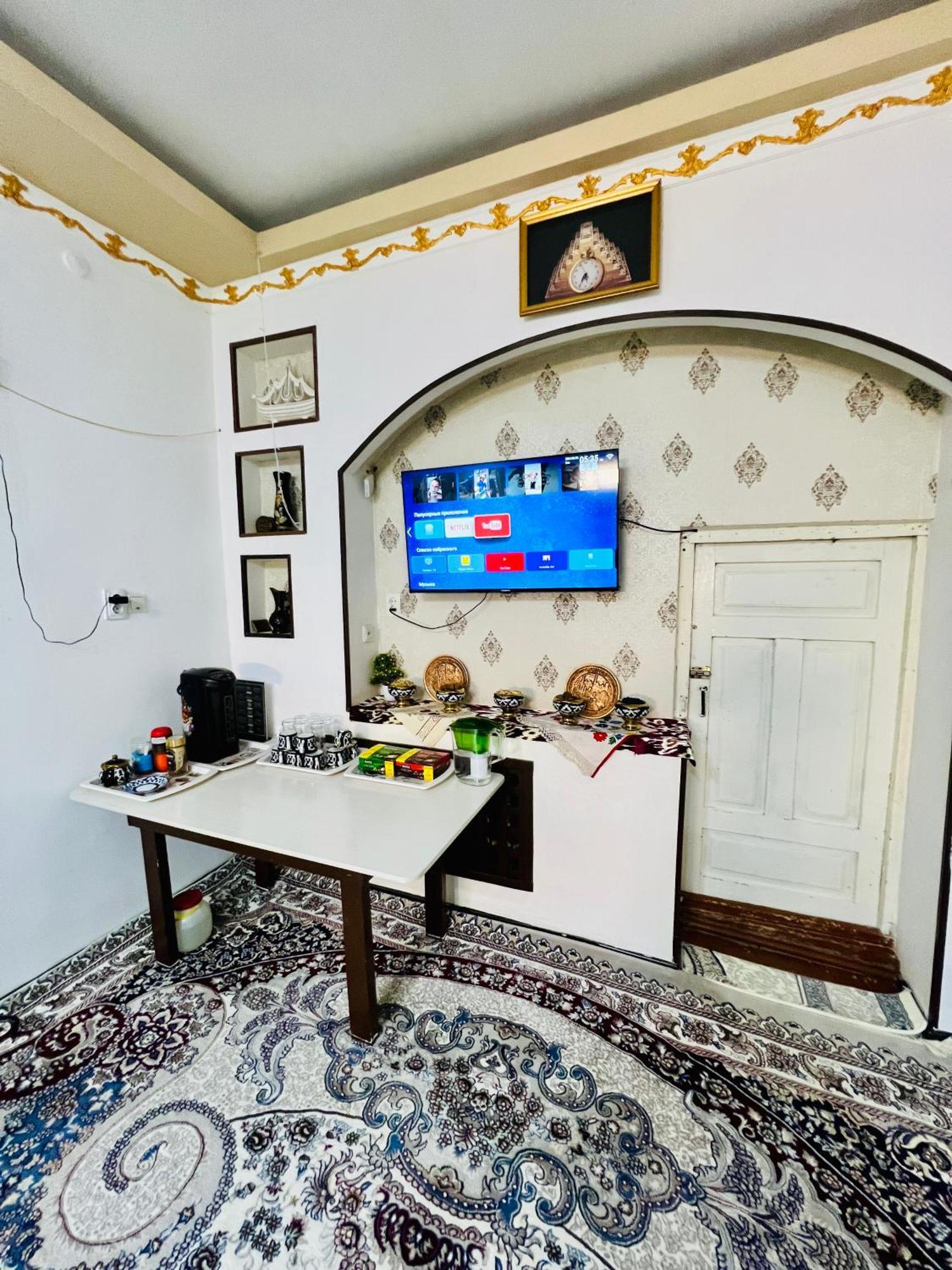 Gold Khiva Bed and Breakfast Buitenkant foto